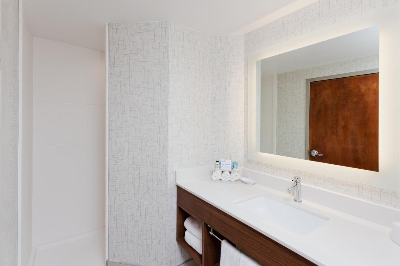 Holiday Inn Express Hotel & Suites Montgomery Boyd-Cooper Parkway By Ihg Εξωτερικό φωτογραφία